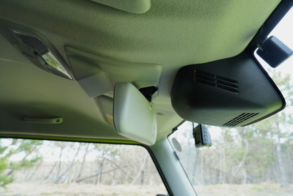 ジムニー ルームミラー ショートステー 比較 - 真横からのビュー